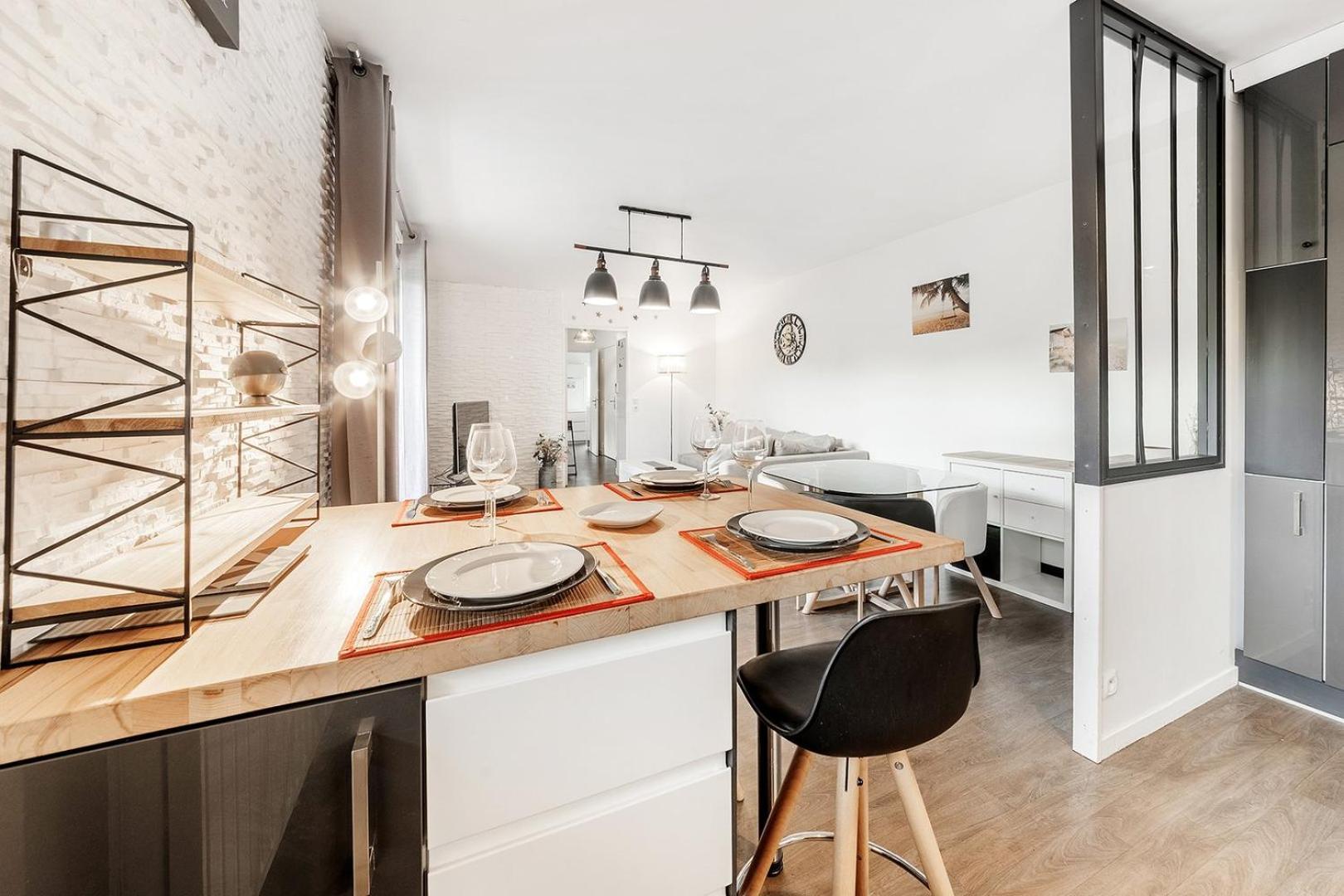 Le Prevert, T3 Avec Terrasse Et Parking